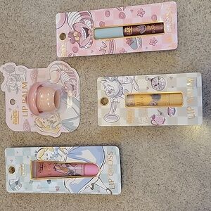 Alice in Wonderland Lip Gloss and Balm 4 Piece Set